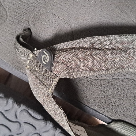 [Quicksilver] Men's Flip Flops Size 12 M - Picture 4 of 5